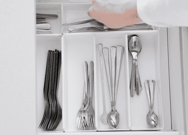 不锈钢餐具能否放进洗碗机？使用禁忌解析